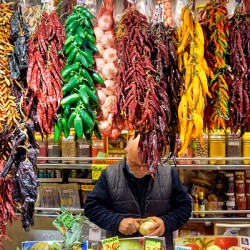 Visit to Mercat de Sant Josep de la Boqueria with dried chili