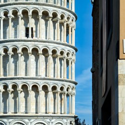Visiting Pisa in Tuscany Italy to see the Leaning Tower