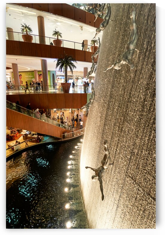 Diving figures at Dubai Mall waterfall attract many visitors by Marco Brivio
