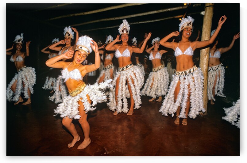 Women perform traditional dance in feathered costumes on Easter  by Marco Brivio