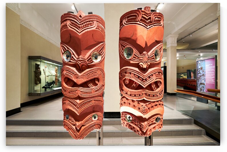 Maori carvings on display at Auckland War Memorial Museum by Marco Brivio