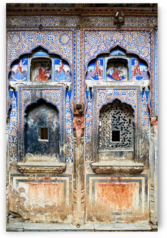 Decorated painted houses in Mandawa Shekhawati region of Rajasth by Marco Brivio