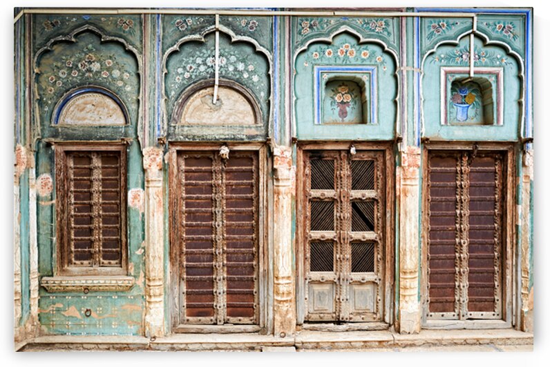 Traditional house in Mandawa shows local art and design by Marco Brivio