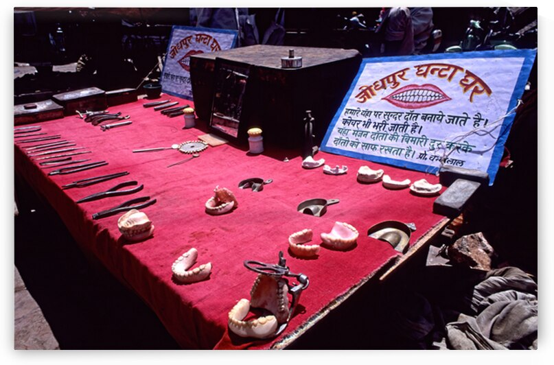 Street dentist setup in Jaipur Rajasthan serving local communit by Marco Brivio