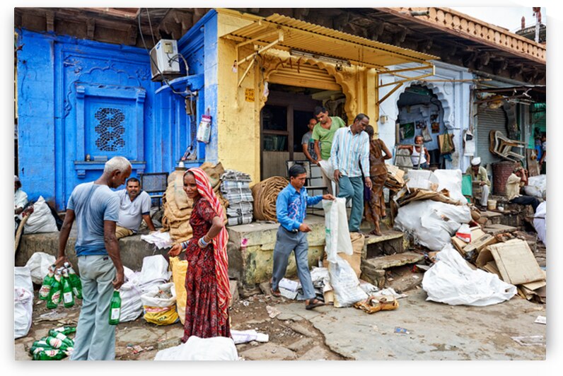 People interact and shop in Sardar Market in Jodhpur Rajasthan by Marco Brivio
