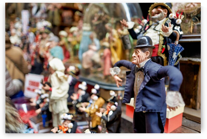 Statues of Christmas Nativity Scene in Naples artisan workshops by Marco Brivio