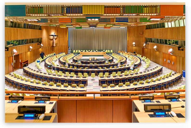 Meeting space in UN Trusteeship Council chamber by Marco Brivio