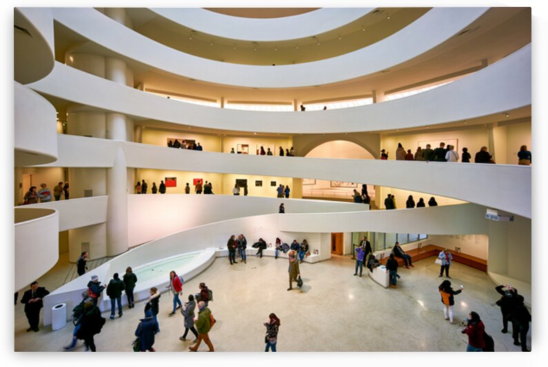 Many people walk through the wide spaces of the Solomon R by Marco Brivio