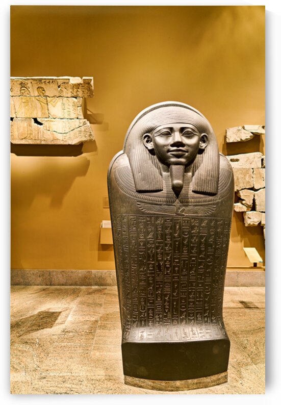 Explore ancient Egyptian art at the Metropolitan Museum of Art i by Marco Brivio