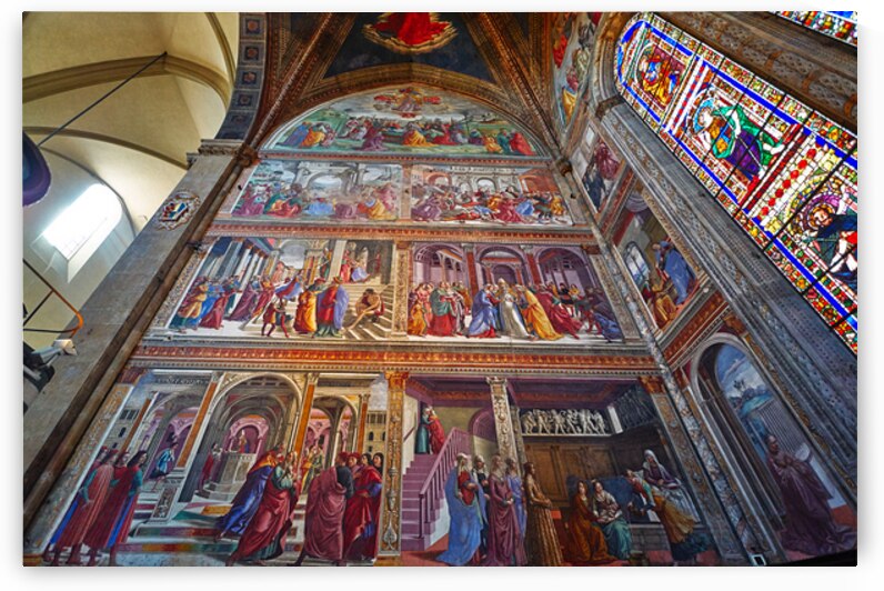 Explore art and history inside Santa Maria Novella church in Flo by Marco Brivio