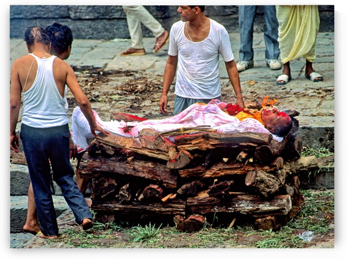 Cremation rituals in Pashupatinath Kathmandus ceremony by Marco Brivio