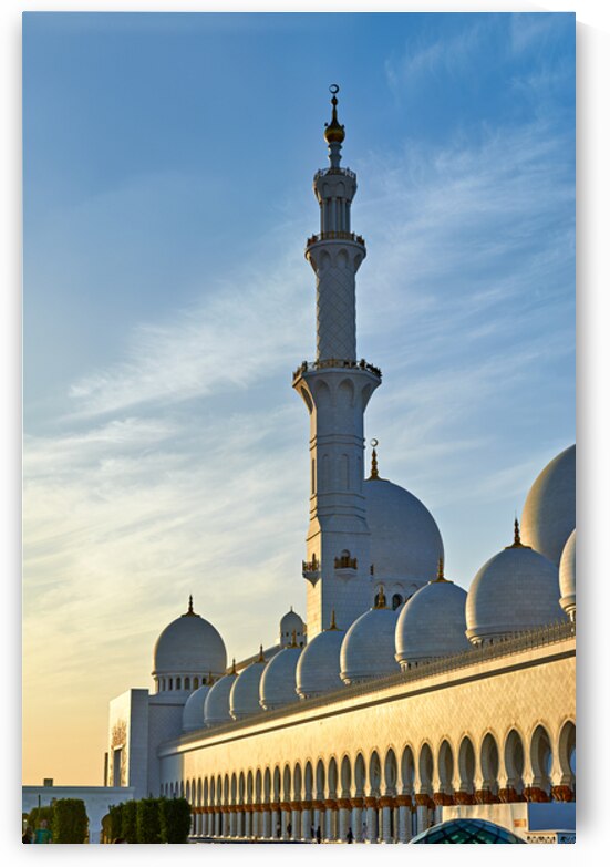 Sheikh Zayed Grand Mosque in Abu Dhabi during sunset by Marco Brivio