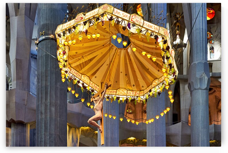 Basílica de la Sagrada Família interior with unique chandelier by Marco Brivio