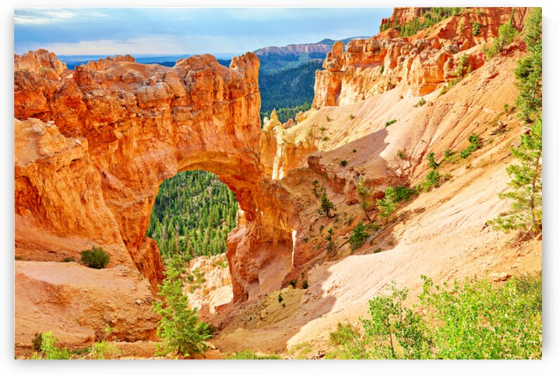 Natural bridge formation in Bryce Canyon National Park by Marco Brivio
