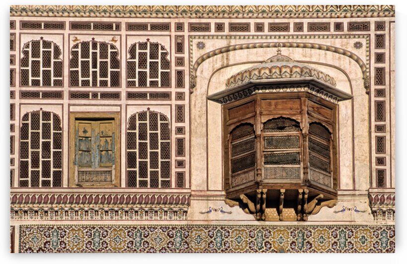 Historic house facade in Samarkand shows ancient design by Marco Brivio