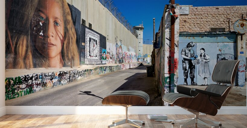 West Bank separation wall in Bethlehem shows murals and artwork Wall Murals