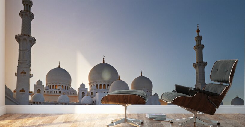 Visiting Sheikh Zayed Grand Mosque in Abu Dhabi at dusk Wall Murals