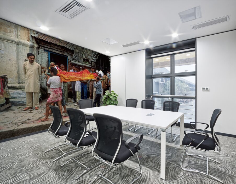 Nepal. Kathmandu. Cremation in Pashupatinath Wall Printing