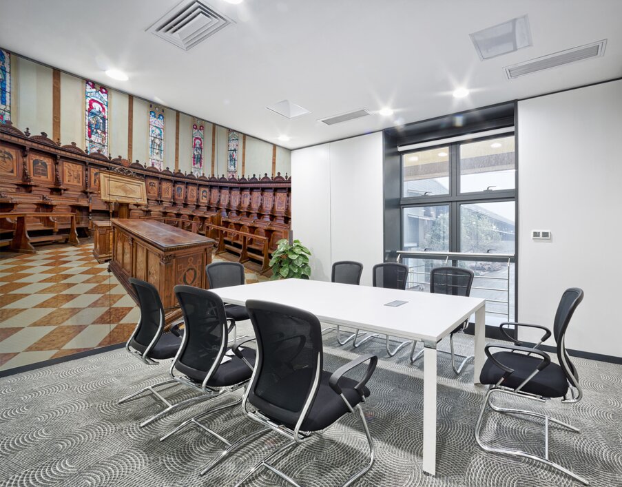 Vicenza Veneto Italy. Santa Corona is a Gothic-style Roman Catholic church Wall Printing