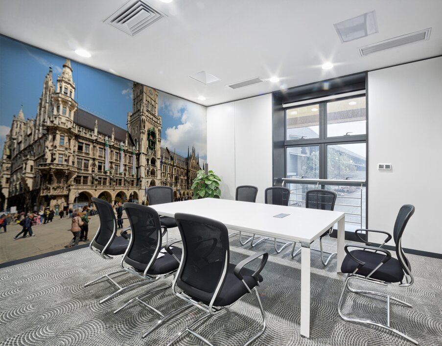 Exploring Marienplatz and the famous town hall in Munich German Wall Printing