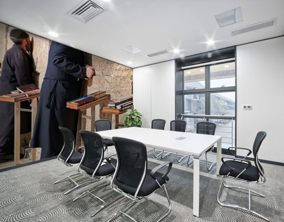 Prayers at the western wall in jerusalem Wall Printing