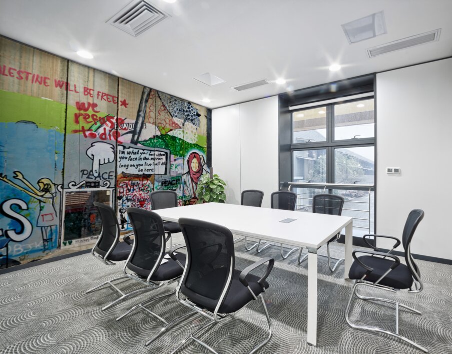 Wall murals in Bethlehem show art and messages in Jerusalem Wall Printing