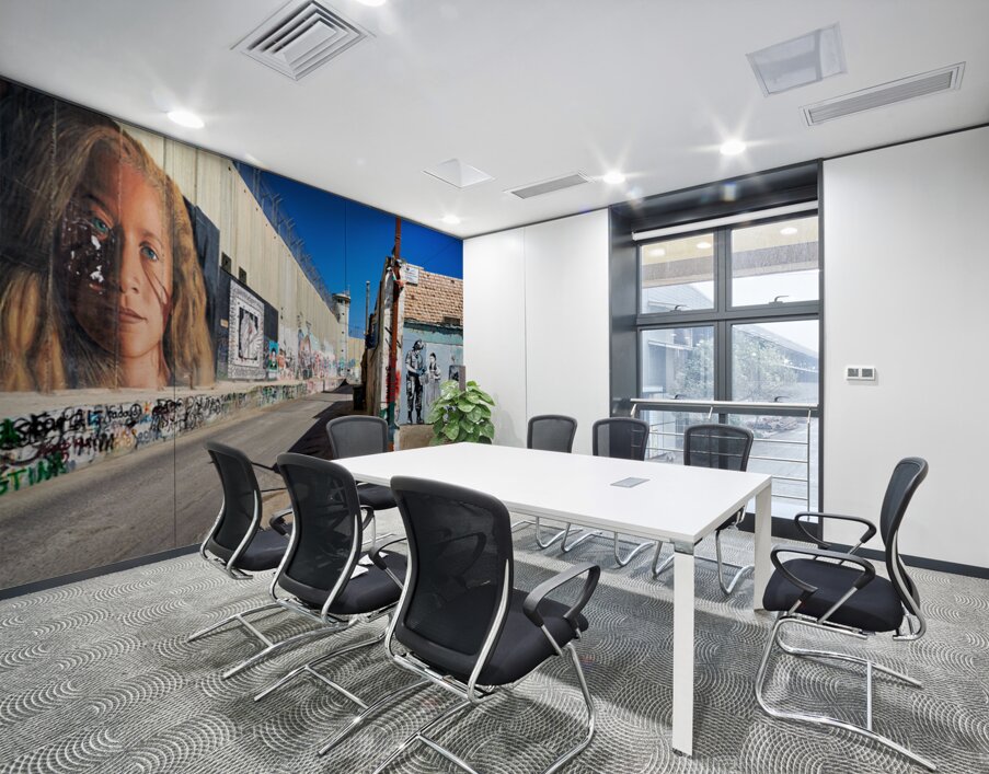 West Bank separation wall in Bethlehem shows murals and artwork Wall Printing