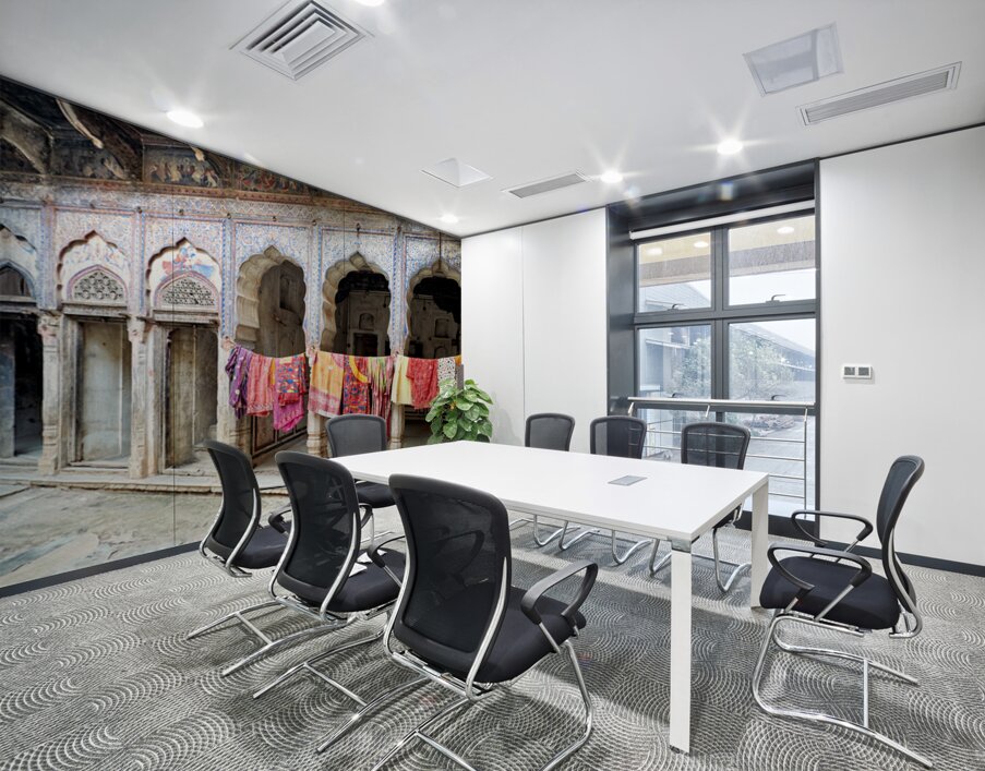 Decorated painted houses and colorful clothes in Mandawa Rajasth Wall Printing