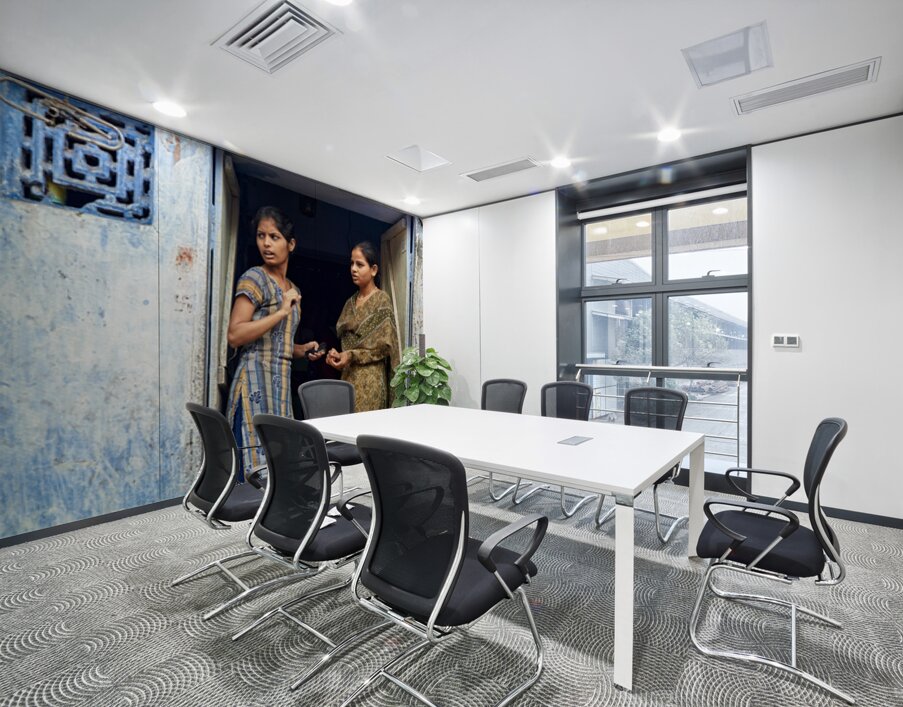 Women stand at their house door in Bundi Rajasthan Wall Printing