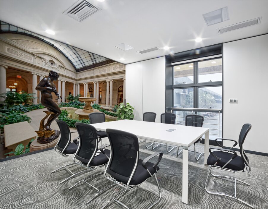 Visitors explore the courtyard at the Frick Collection in Manhat Wall Printing