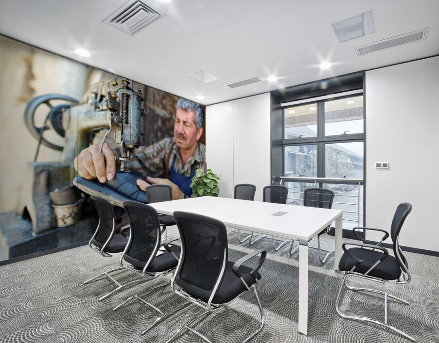 Shoemaker working in Aleppo souq in Syria Wall Printing