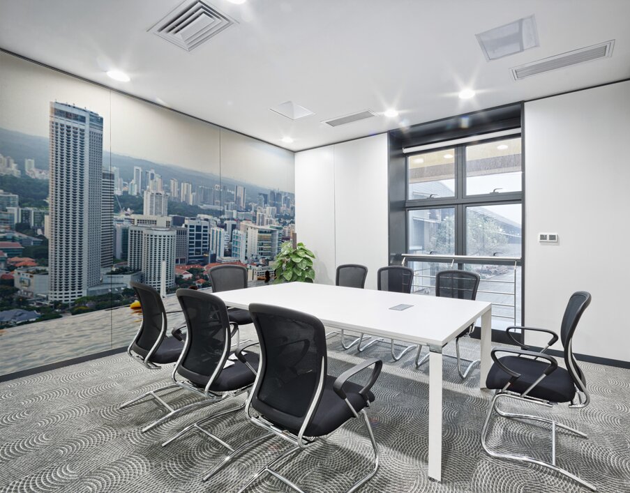 Visitors enjoy the Infinity Pool at Marina Bay Sands Wall Printing