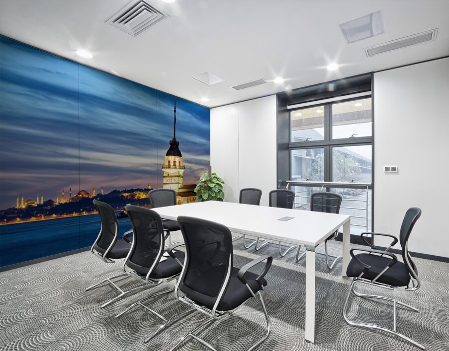 Sunset view of Maidens Tower on the Bosphorus in Istanbul Wall Printing