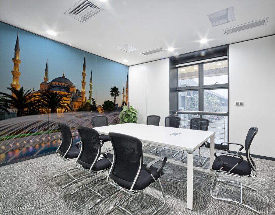 Visit to Blue Mosque and fountain at twilight in Istanbul Wall Printing