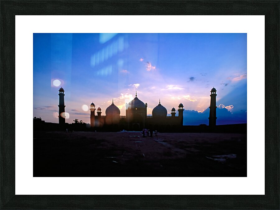 Sunset view of Badshahi Mosque in Lahore Pakistan Picture Frame print