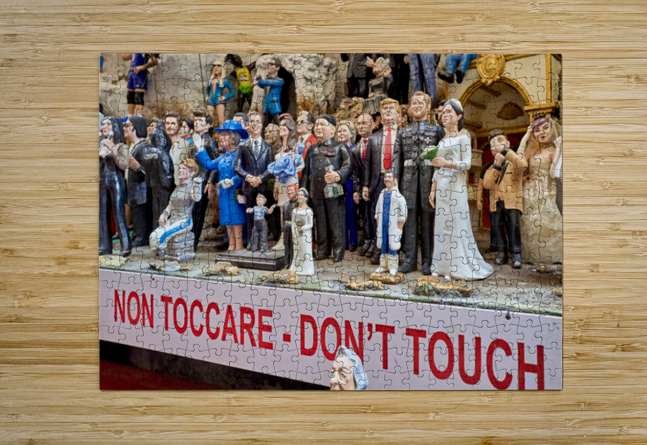 Statues of Christmas Nativity scene in Naples artisan workshop Marco Brivio Puzzle printing