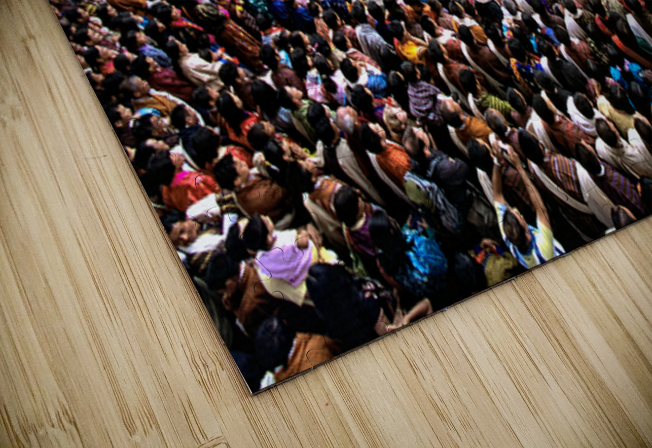 Bhutanese festival: crowd watches traditional dance in monastery Marco Brivio Puzzle