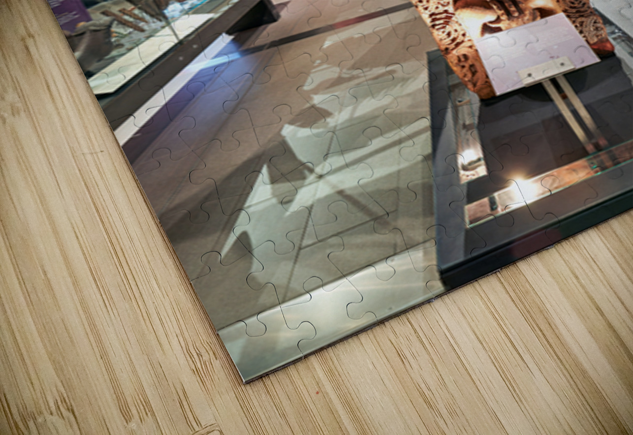 Visit to maori natural history gallery in auckland war memorial  Marco Brivio Puzzle