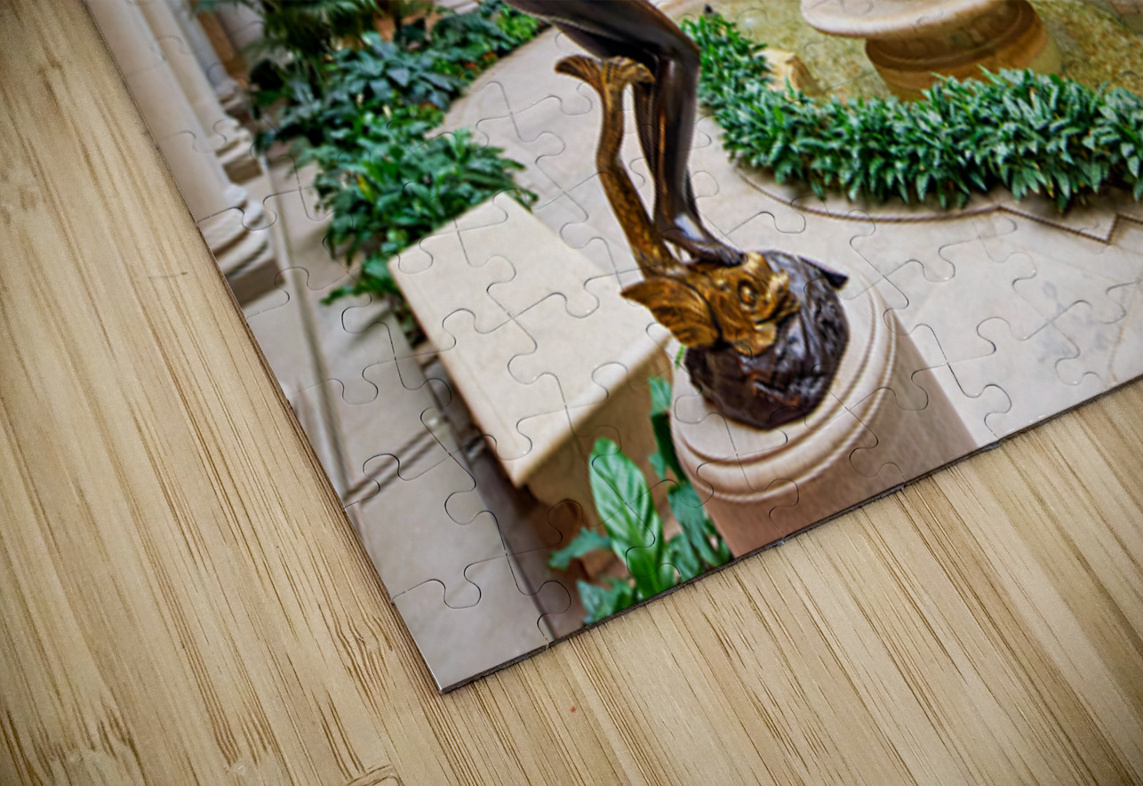 Visitors explore the courtyard at the Frick Collection in Manhat Marco Brivio Puzzle