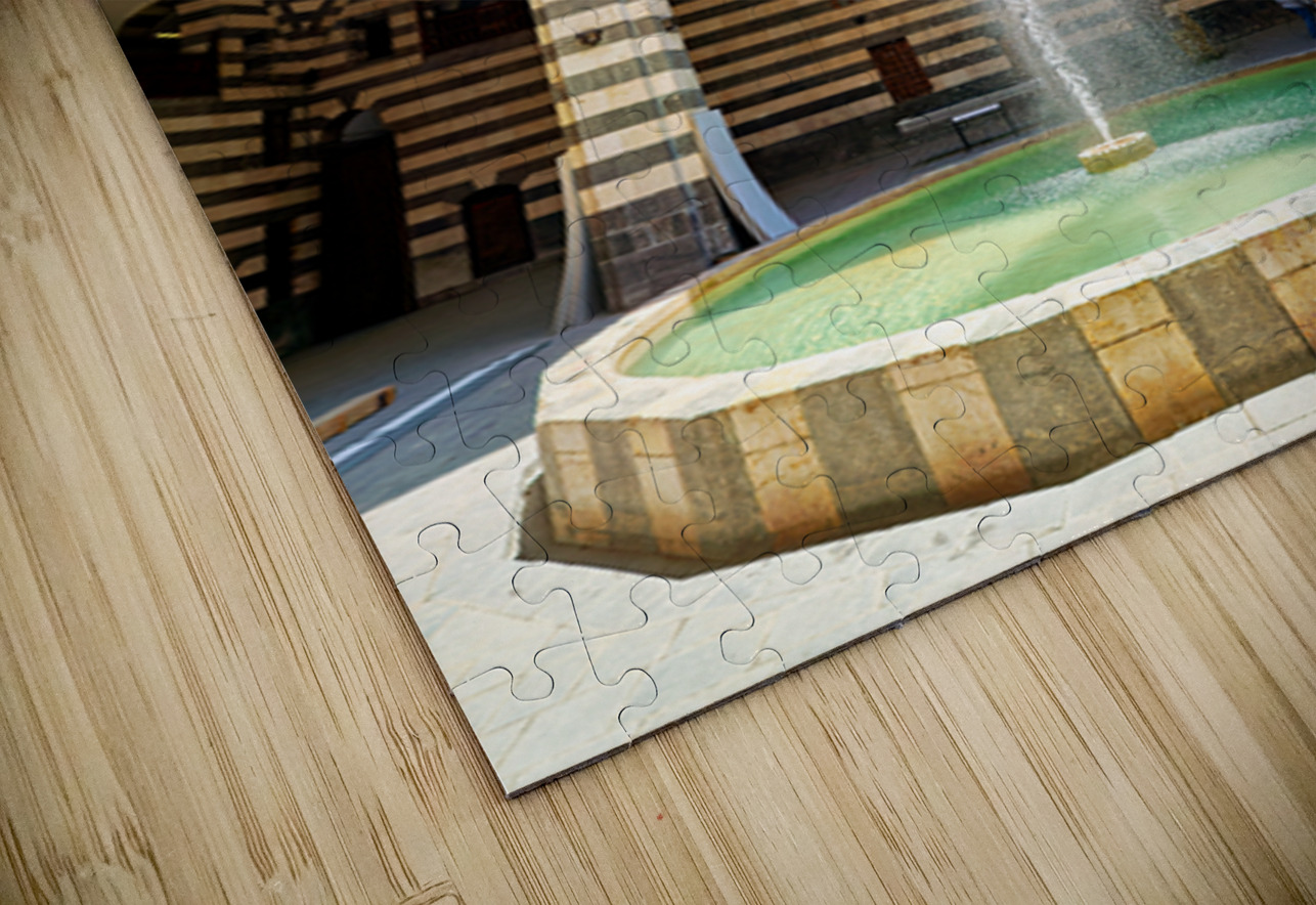 Visitors explore Khan Asad Pasha Caravanserai in Damascus Syri Marco Brivio Puzzle