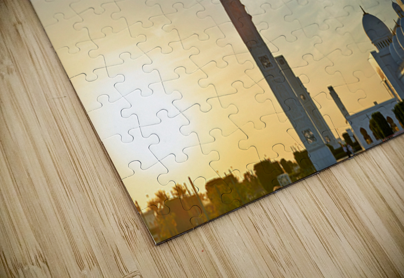 Visit to Sheikh Zayed Grand Mosque in Abu Dhabi at sunset Marco Brivio Puzzle