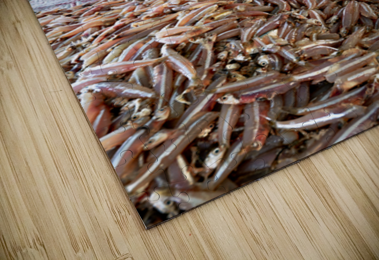 Muscat Oman fish market shows daily life of fishermen and buyers Marco Brivio Puzzle