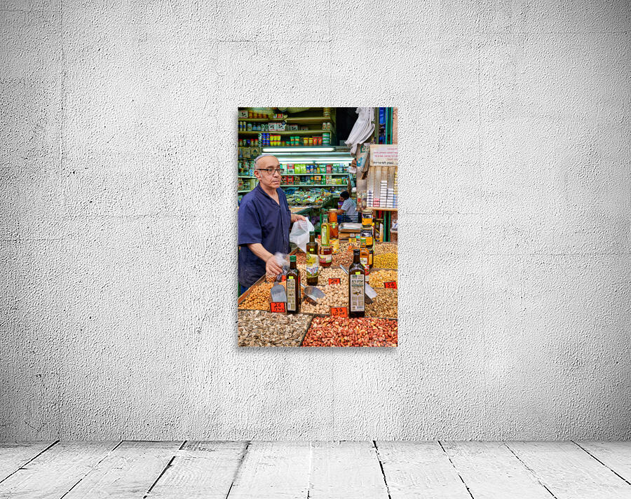 Market scene in Mahane Yehuda in Jerusalem during busy shopping  Wall Preview