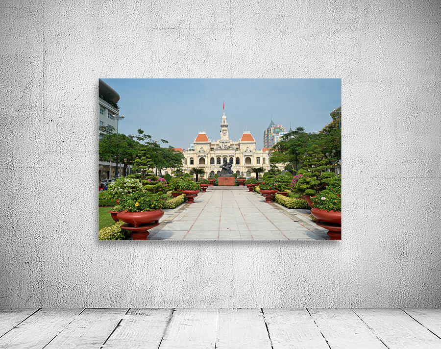 Ho Chi Minh City Hall and gardens in Saigon with statue Wall Preview