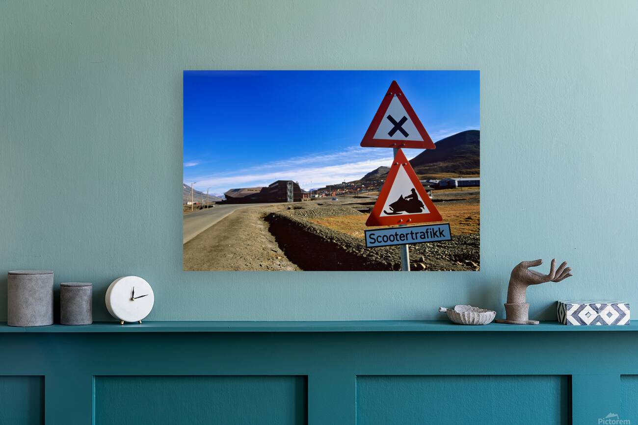 Danger sign for snowmobile traffic in Longyearbyen area Reproduction