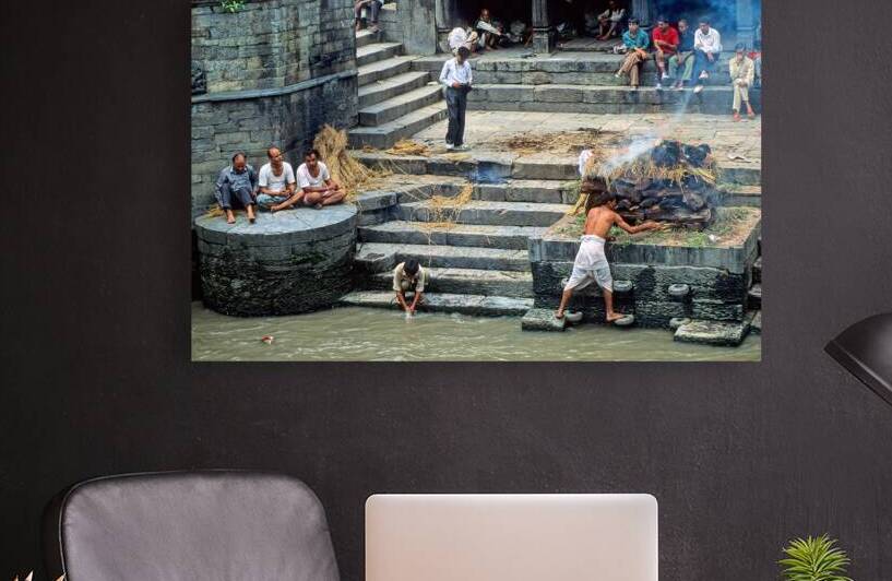 Nepal. Kathmandu. Cremation in Pashupatinath by Marco Brivio