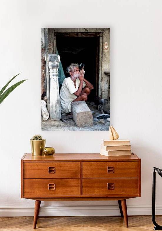 Man smoking hashish in Jaipur Rajasthan during the day by Marco Brivio