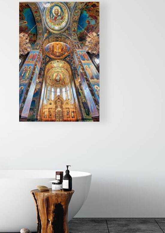 Discovering the beauty of the Church on Spilled Blood by Marco Brivio