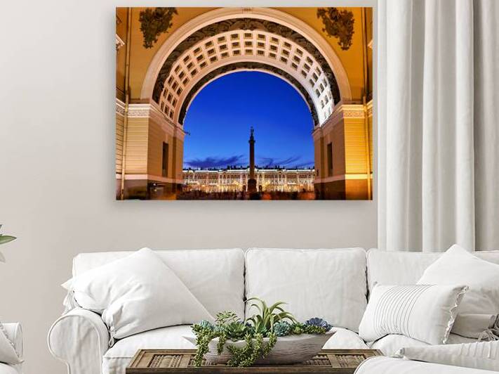 Arch view of General Staff Building St. Petersburg by Marco Brivio