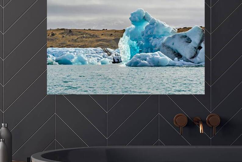 Visit to Jokulsarlon glacier lagoon in Iceland during the day by Marco Brivio